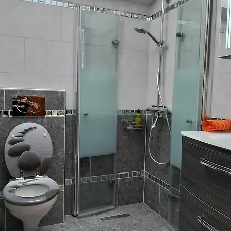 Bonaventura Apartment *